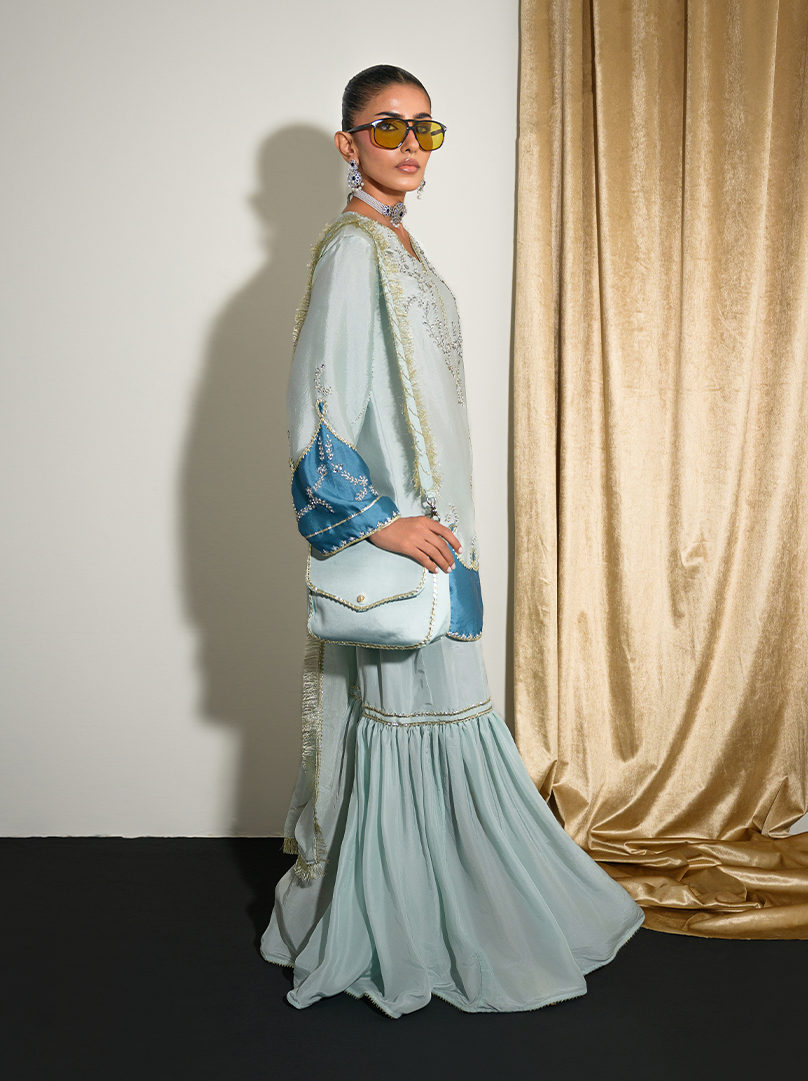 The AMNA GRARA SET