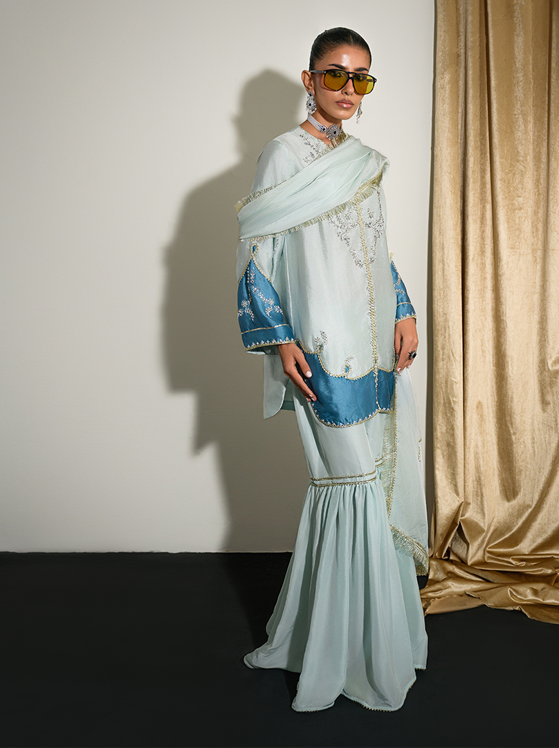 The AMNA GRARA SET
